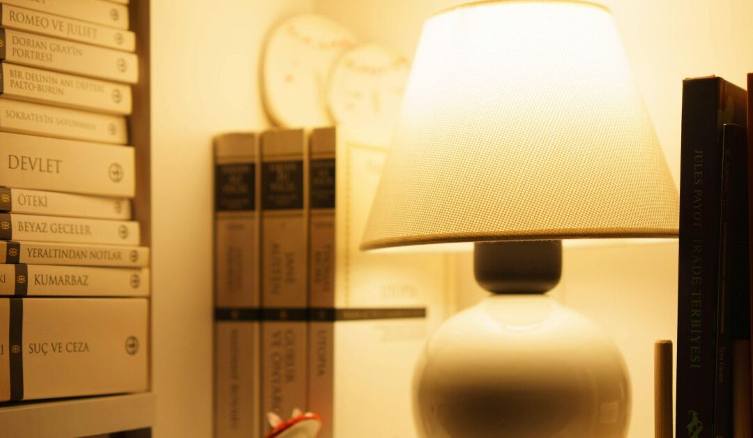 Transform Your Smart Home: How to Choose the Perfect Lighting & Lamps